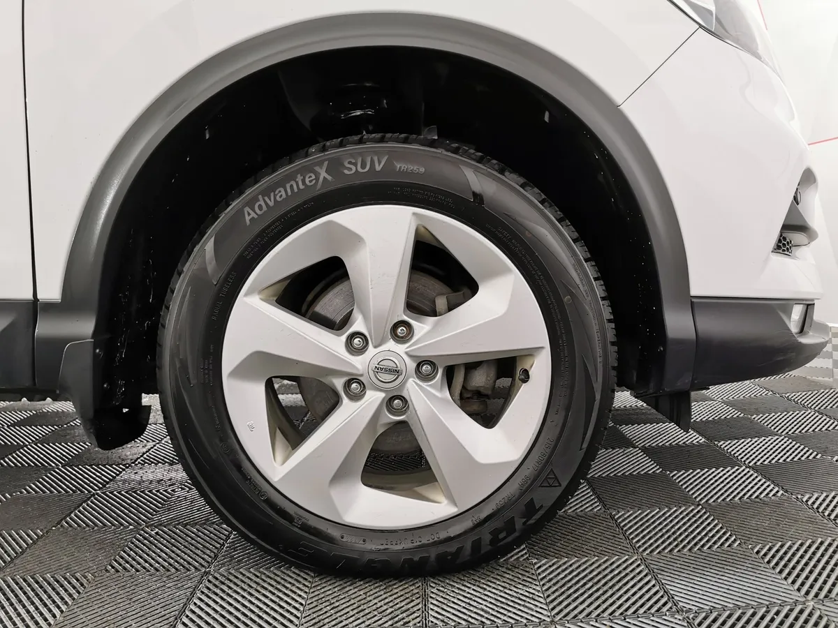 Nissan Qashqai 2.0 CVT (144 л.с.) Белый в АВИЛОН. Слайд №9