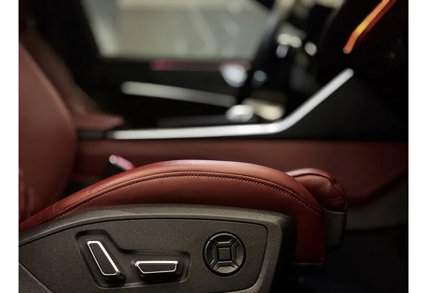 Audi S6 3.0 TFSI quattro Tiptronic (450 л.с.) Черный в АВИЛОН. Слайд №18