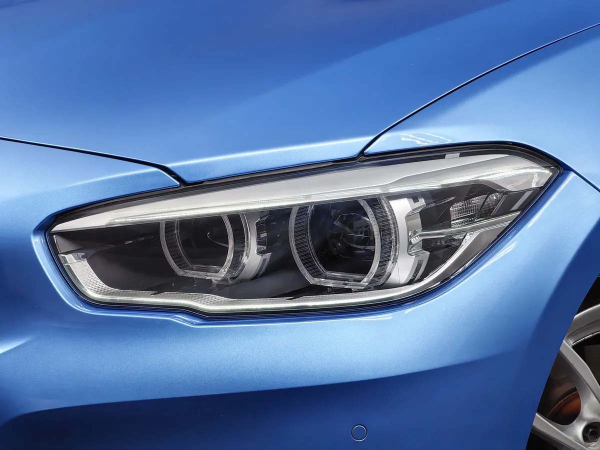 BMW 1 серия 118i AT (136 л.с.) Синий в АВИЛОН. Слайд №8