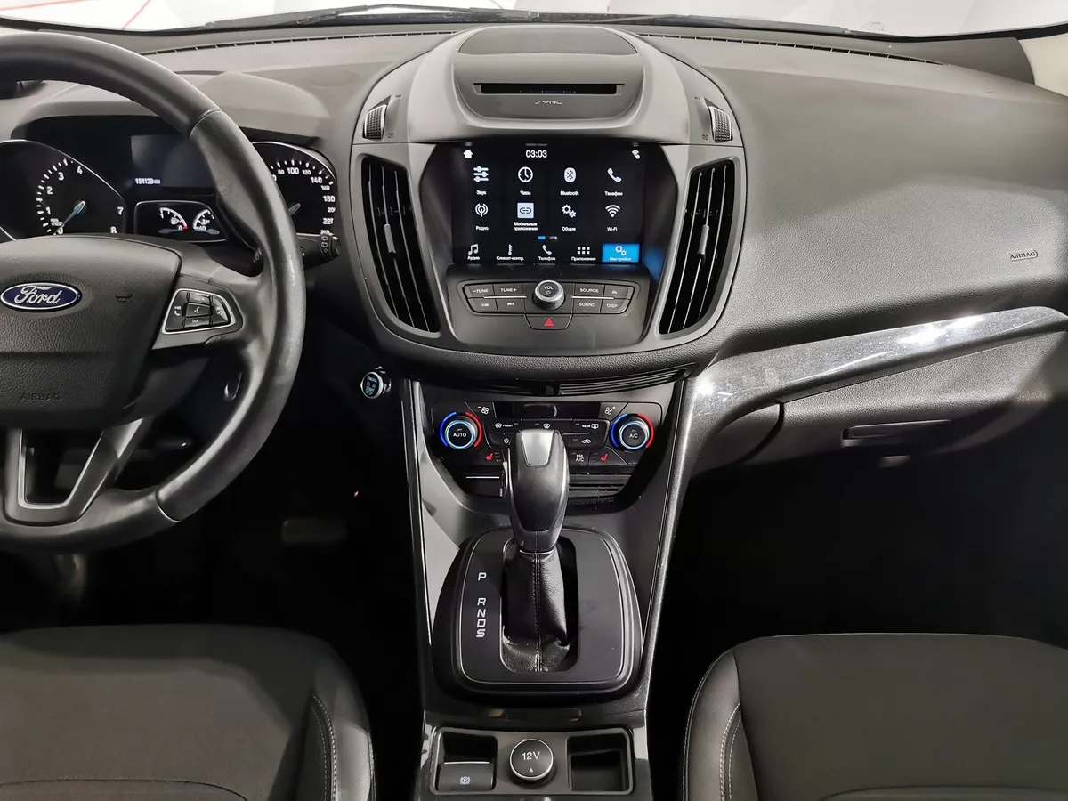 Ford Kuga 1.5 EcoBoost AT AWD (150 л.с.) Titanium Черный в АВИЛОН. Слайд №14