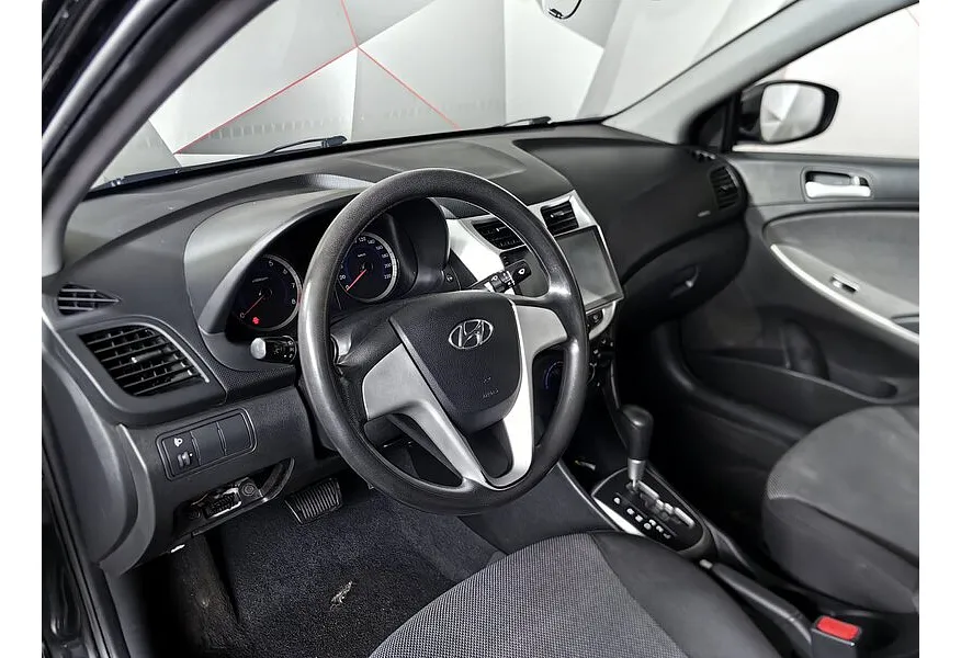 Hyundai Solaris 1.6 AT (123 л.с.) Active Plus Черный в АВИЛОН. Слайд №14