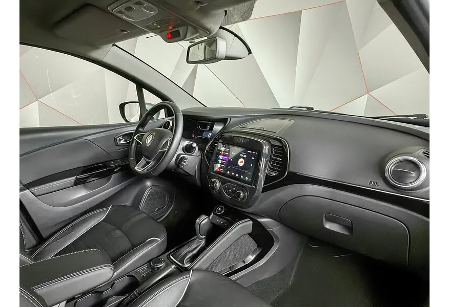 Renault Kaptur 1.3 CVT 4WD (150 л.с.) Комбинированный в АВИЛОН. Слайд №9