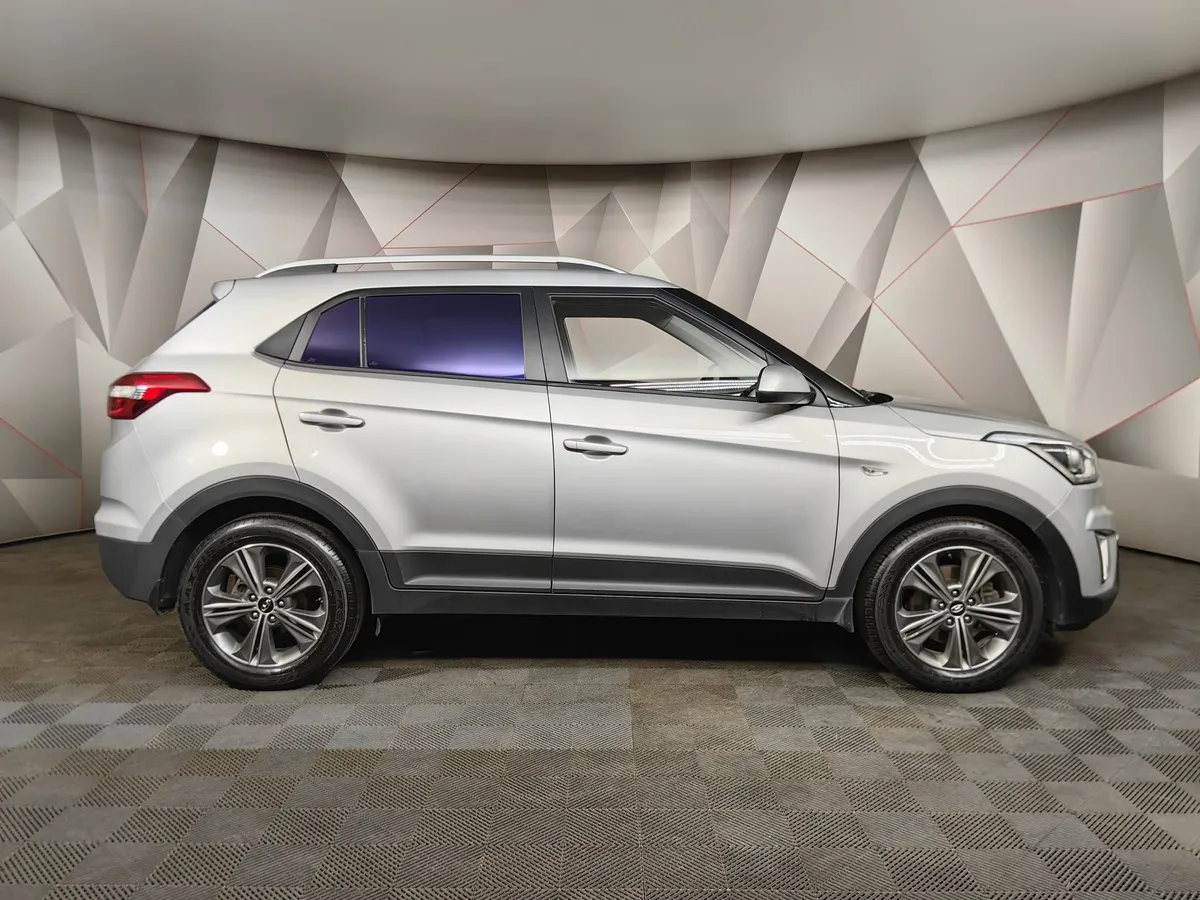 Hyundai Creta 1.6 AT AWD (121 л.с.) Comfort Plus + Advanced Серебристый в АВИЛОН. Слайд №6