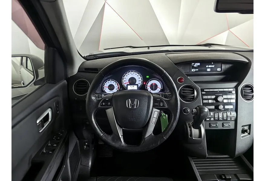 Honda Pilot 3.5 AT 4WD (249 л.с.) Серебристый в АВИЛОН. Слайд №20