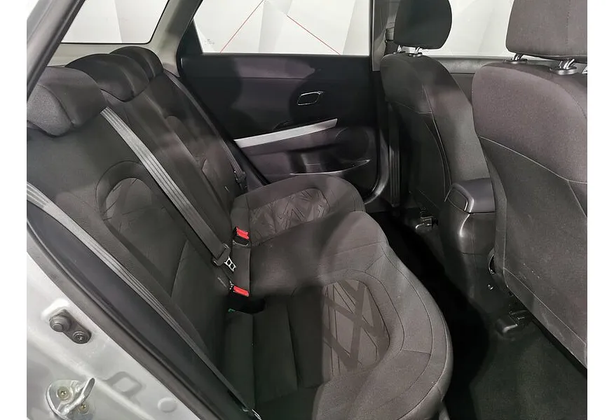 АВИЛОН - Kia Ceed 1.6 AT (130 л.с.) Classic Серебристый - slide 9