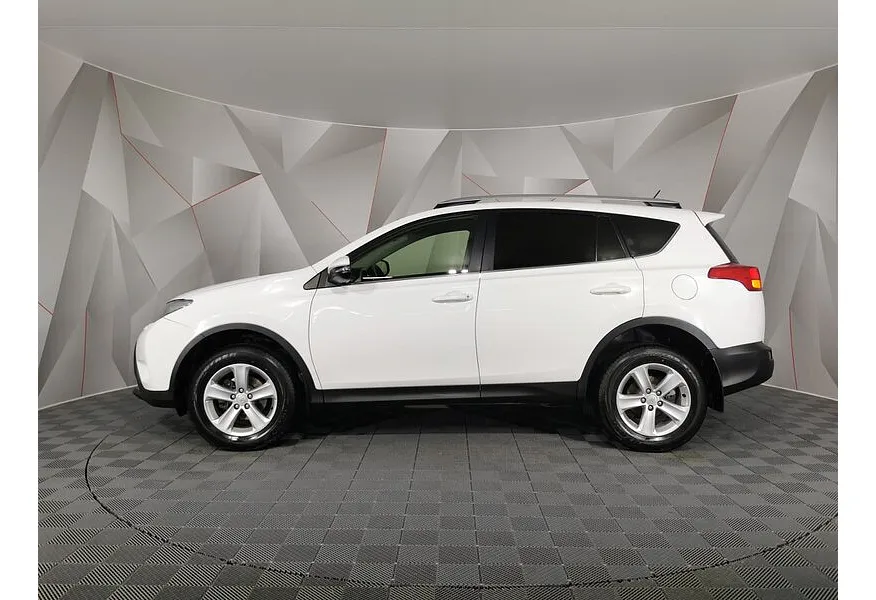 Toyota RAV4 2.0 MT AWD (146 л.с.) Белый в АВИЛОН. Слайд №5