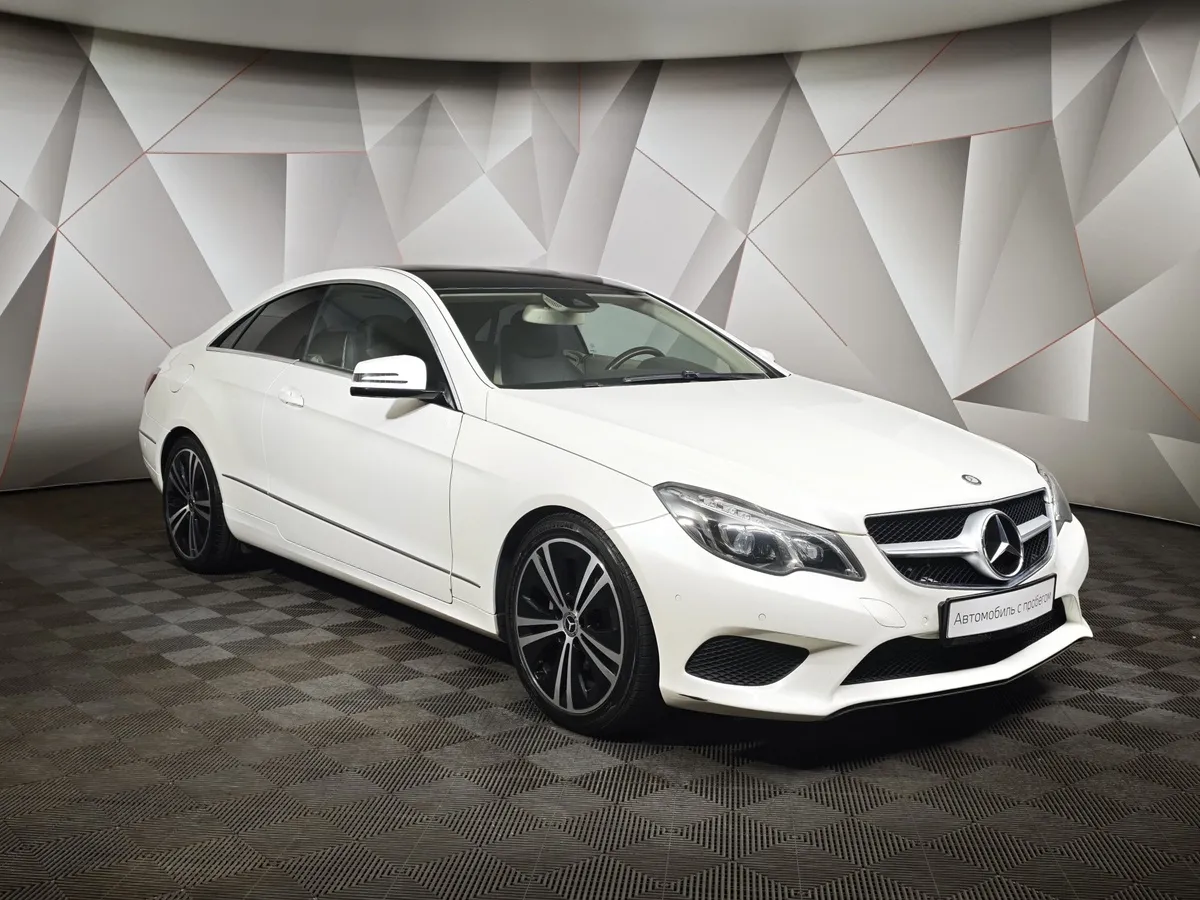 Mercedes-Benz E-Класс E 350 4MATIC 7G-Tronic Plus (272 л.с.) Белый в АВИЛОН. Слайд №3