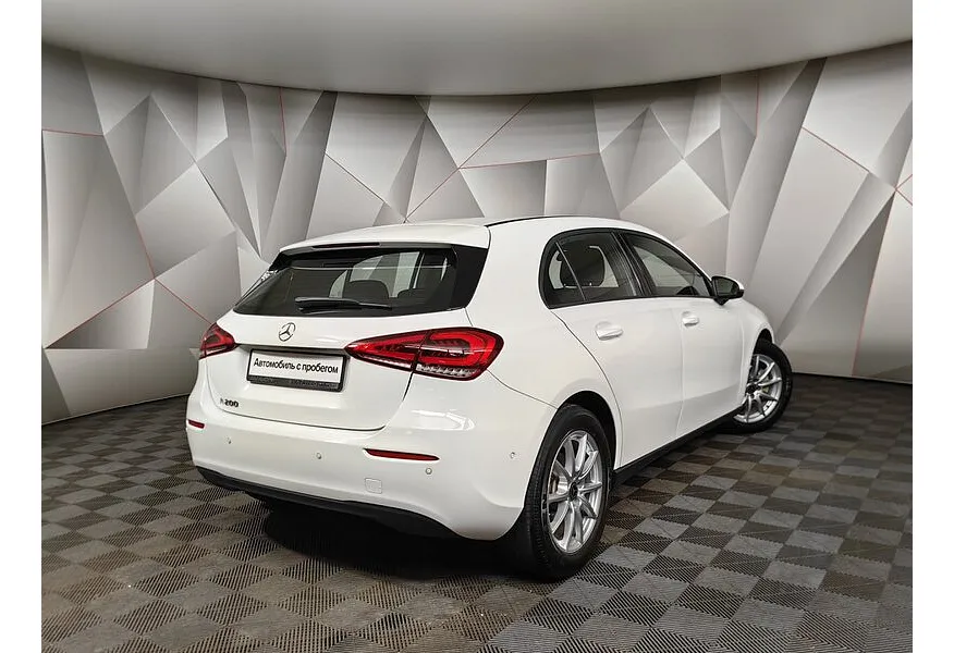 АВИЛОН - Mercedes-Benz A-Класс A 200 7G-DCT (150 л.с.) Comfort Белый - slide 7