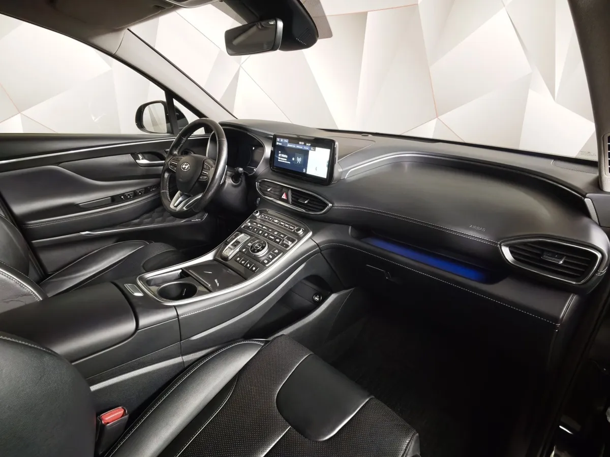 Hyundai Santa Fe 3.5 AWD 8AT (249 л.с.) High-Tech Черный в АВИЛОН. Слайд №13