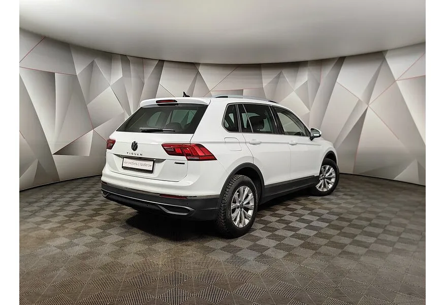 Volkswagen Tiguan 2.0 TSI 4Motion AT (180 л.с.) Status Белый в АВИЛОН. Слайд №2