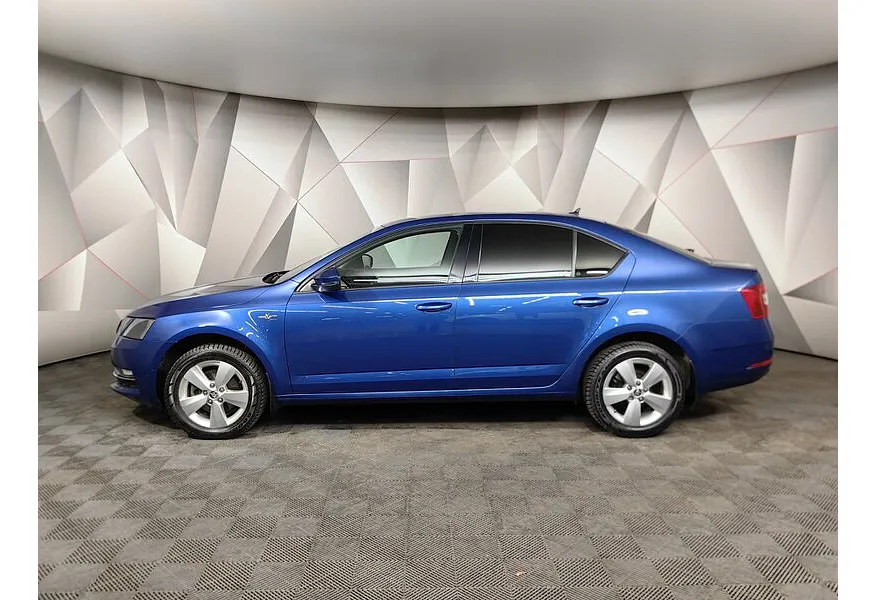 Skoda Octavia 1.6 AT (110 л.с.) Синий в АВИЛОН. Слайд №5