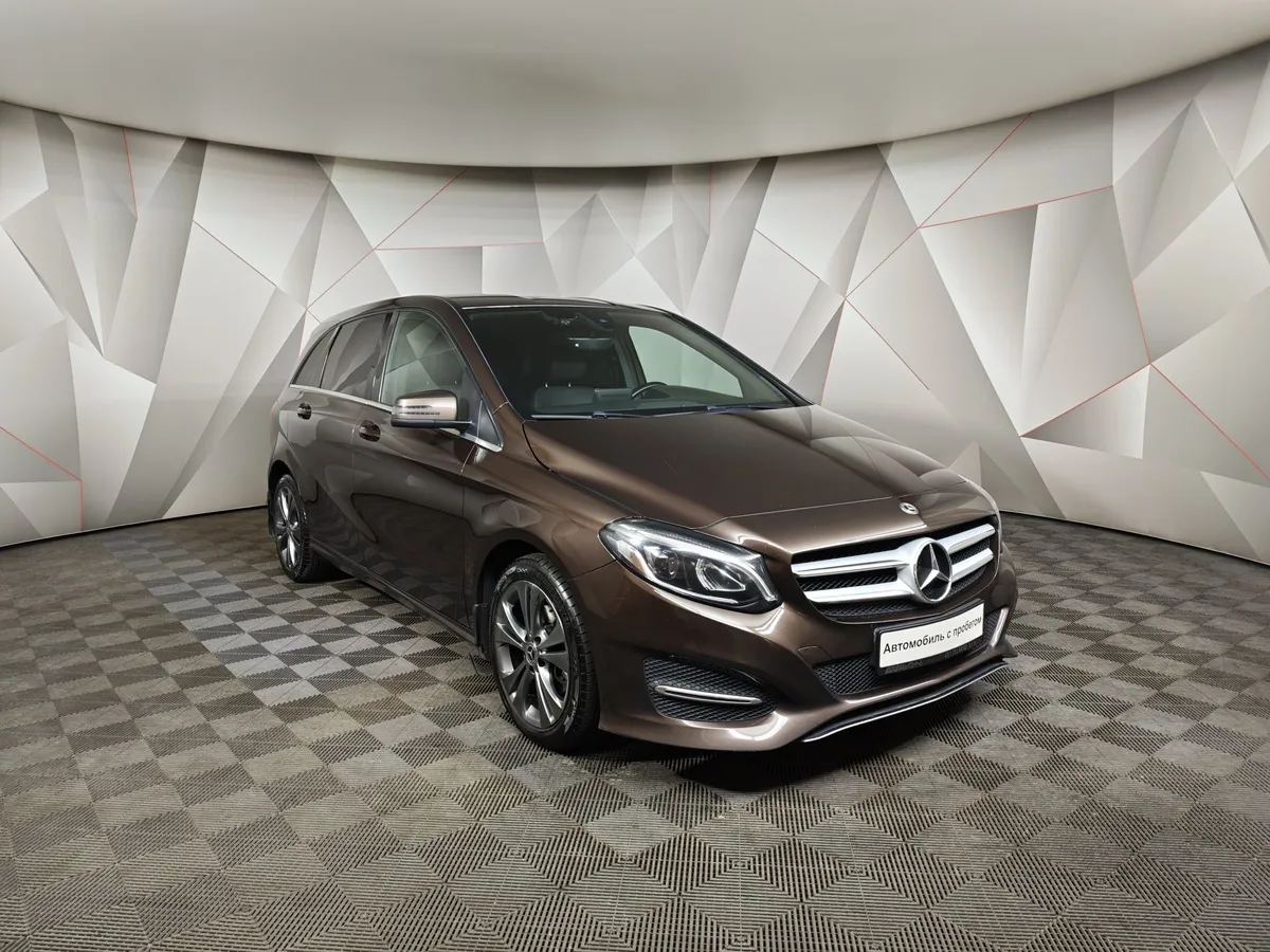 Mercedes-Benz B-Класс B 180 MT (122 л.с.) Коричневый в АВИЛОН. Слайд №3