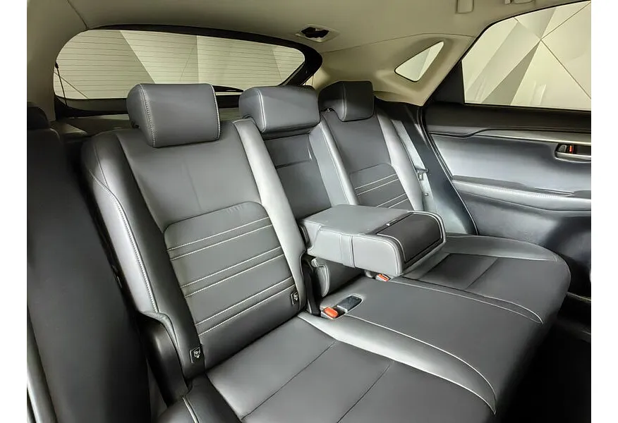 Lexus NX 200 CVT AWD (150 л.с.) Comfort Коричневый в АВИЛОН. Слайд №16