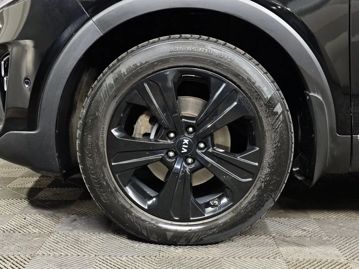Kia Sorento 2.2 D AT AWD (5 мест) (200 л.с.) Comfort Черный в АВИЛОН. Слайд №9