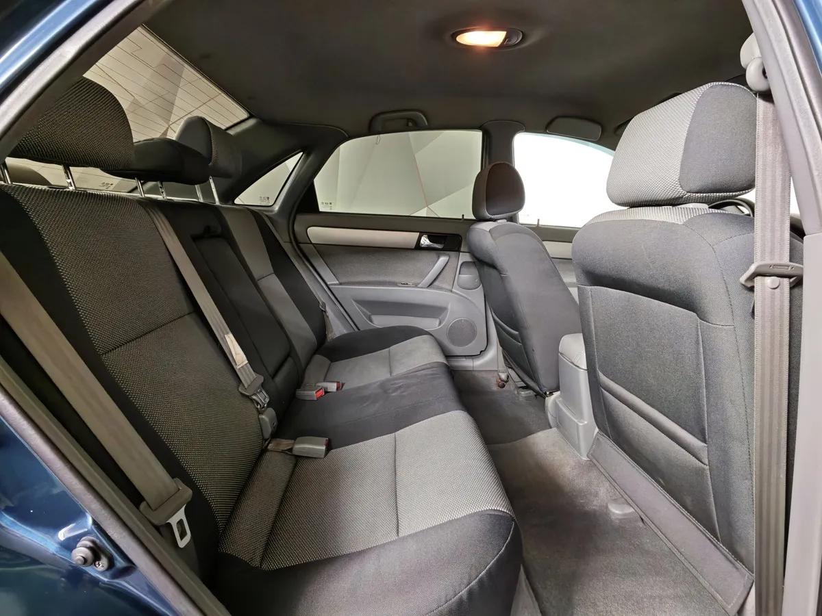 Chevrolet Lacetti 1.6 MT (109 л.с.) Синий в АВИЛОН. Слайд №15