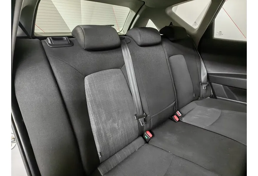 Kia Ceed 1.6 MT (122 л.с.) Серый в АВИЛОН. Слайд №14