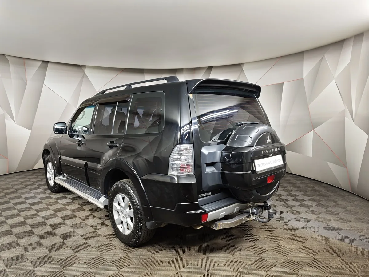 Mitsubishi Pajero 3.0 AT AWD (178 л.с.) Черный в АВИЛОН. Слайд №4