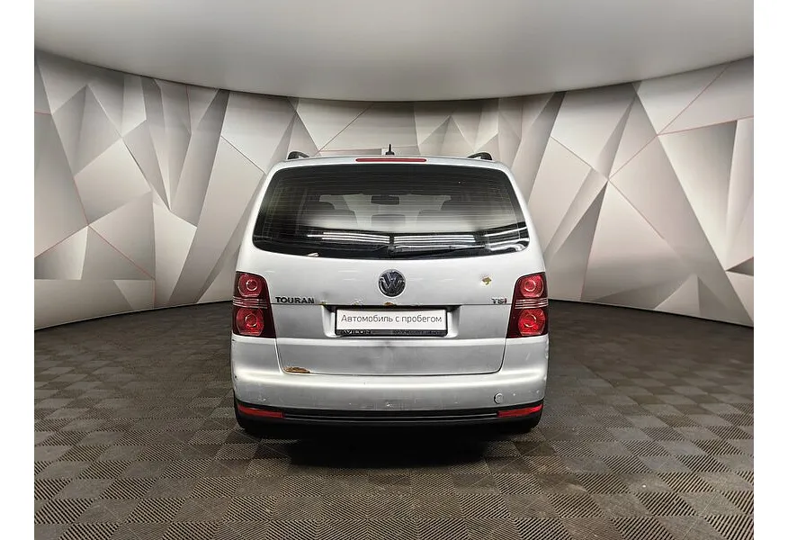 АВИЛОН - Volkswagen Touran 1.4 TSI DSG (140 л.с.) Conceptline Серебристый - slide 5
