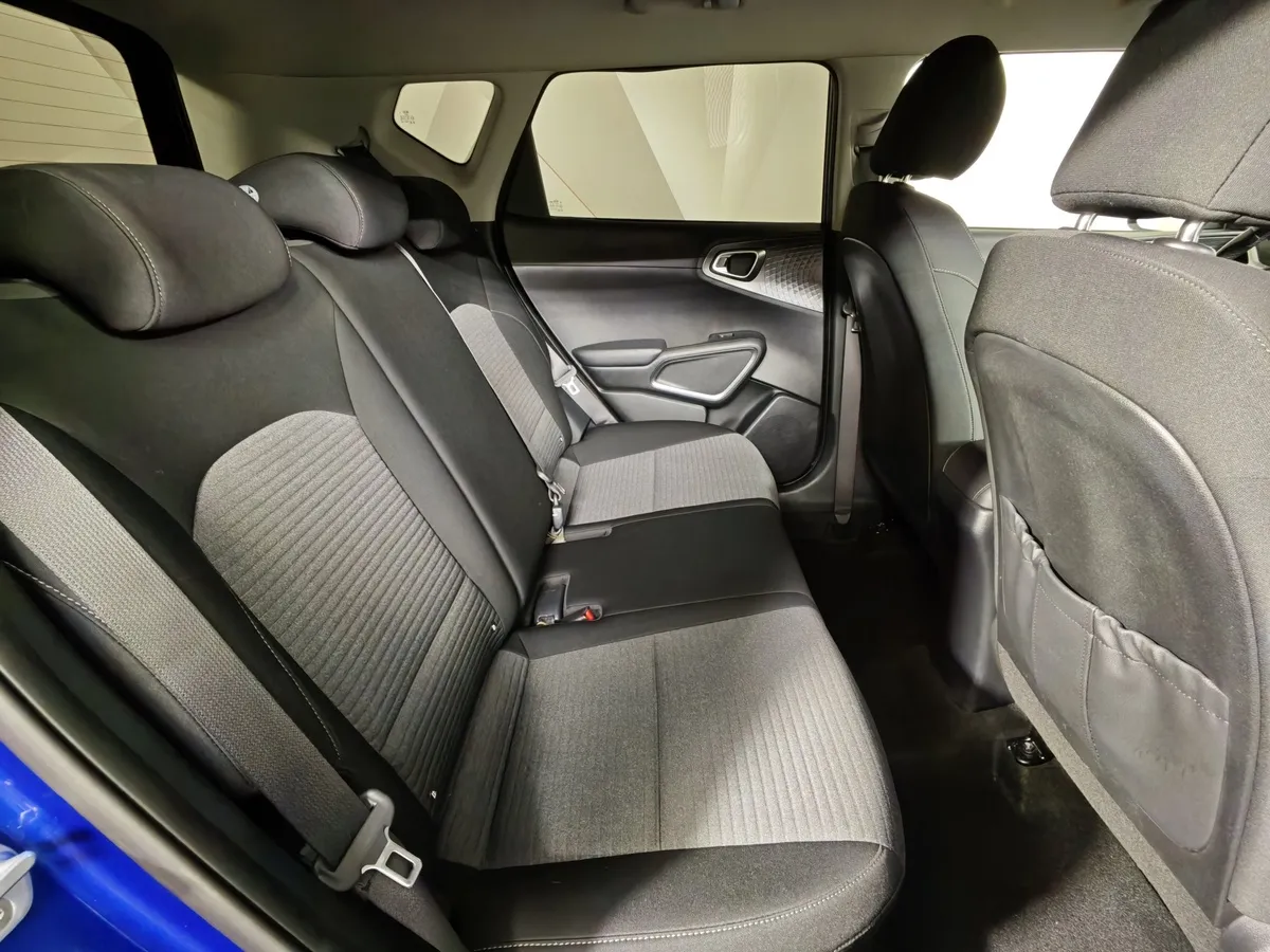 Kia Soul 2.0 MPI AT (150 л.с.) Luxe Синий в АВИЛОН. Слайд №16