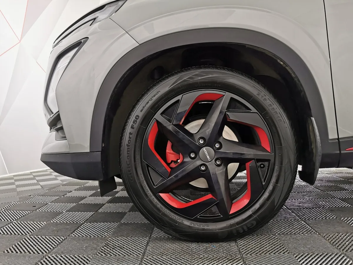 Omoda C5 1.5T CVT (147 л.с.) Ultimate Серый в АВИЛОН. Слайд №9