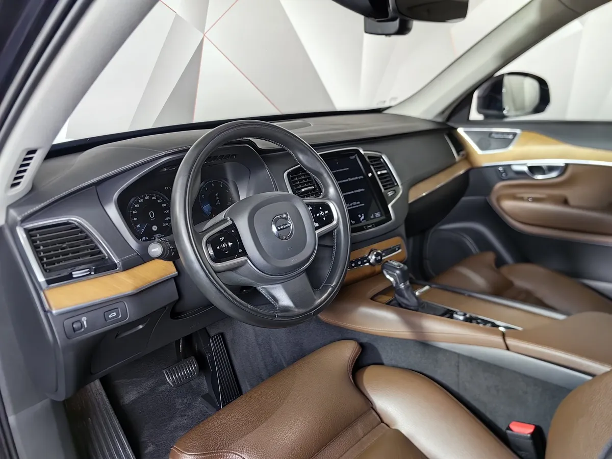 Volvo XC90 2.0 T5 Drive-E AT AWD (5 мест) (249 л.с.) Inscription Синий в АВИЛОН. Слайд №19