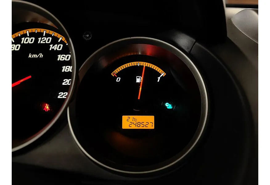 Honda Jazz 1.4 CVT (83 л.с.) Зеленый в АВИЛОН. Слайд №17