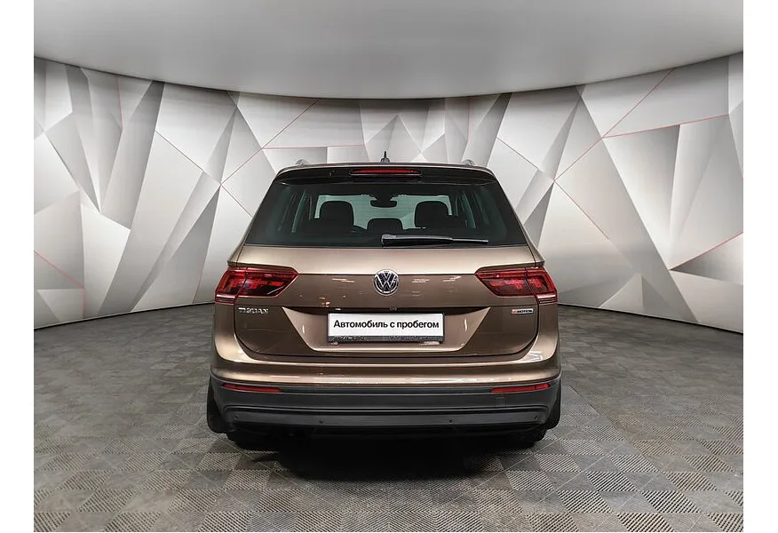 Volkswagen Tiguan 1.4 TSI 4Motion DSG (150 л.с.) Connect Коричневый в АВИЛОН. Слайд №8