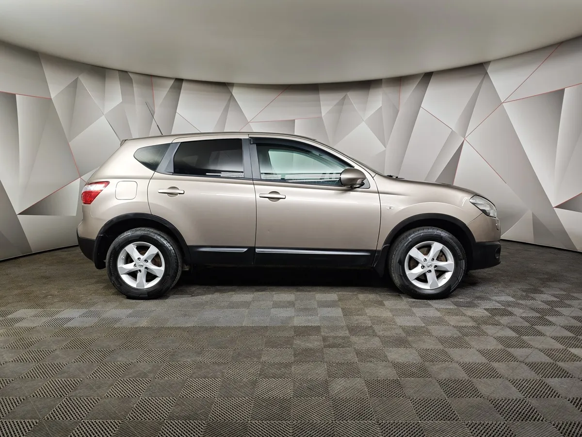 Nissan Qashqai 2.0 CVT AWD (141 л.с.) Коричневый в АВИЛОН. Слайд №6