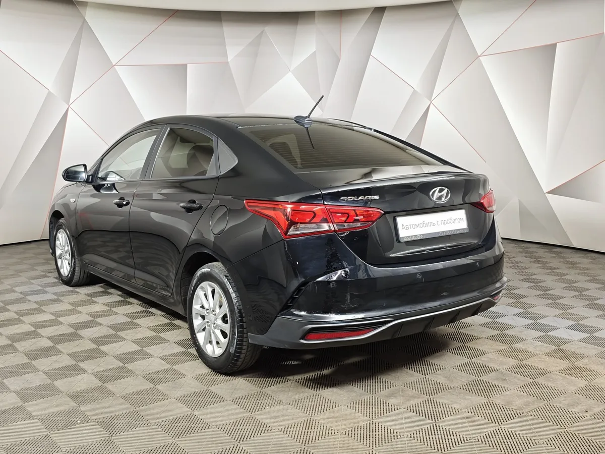 Hyundai Solaris 1.6 AT (123 л.с.) Style Черный в АВИЛОН. Слайд №4