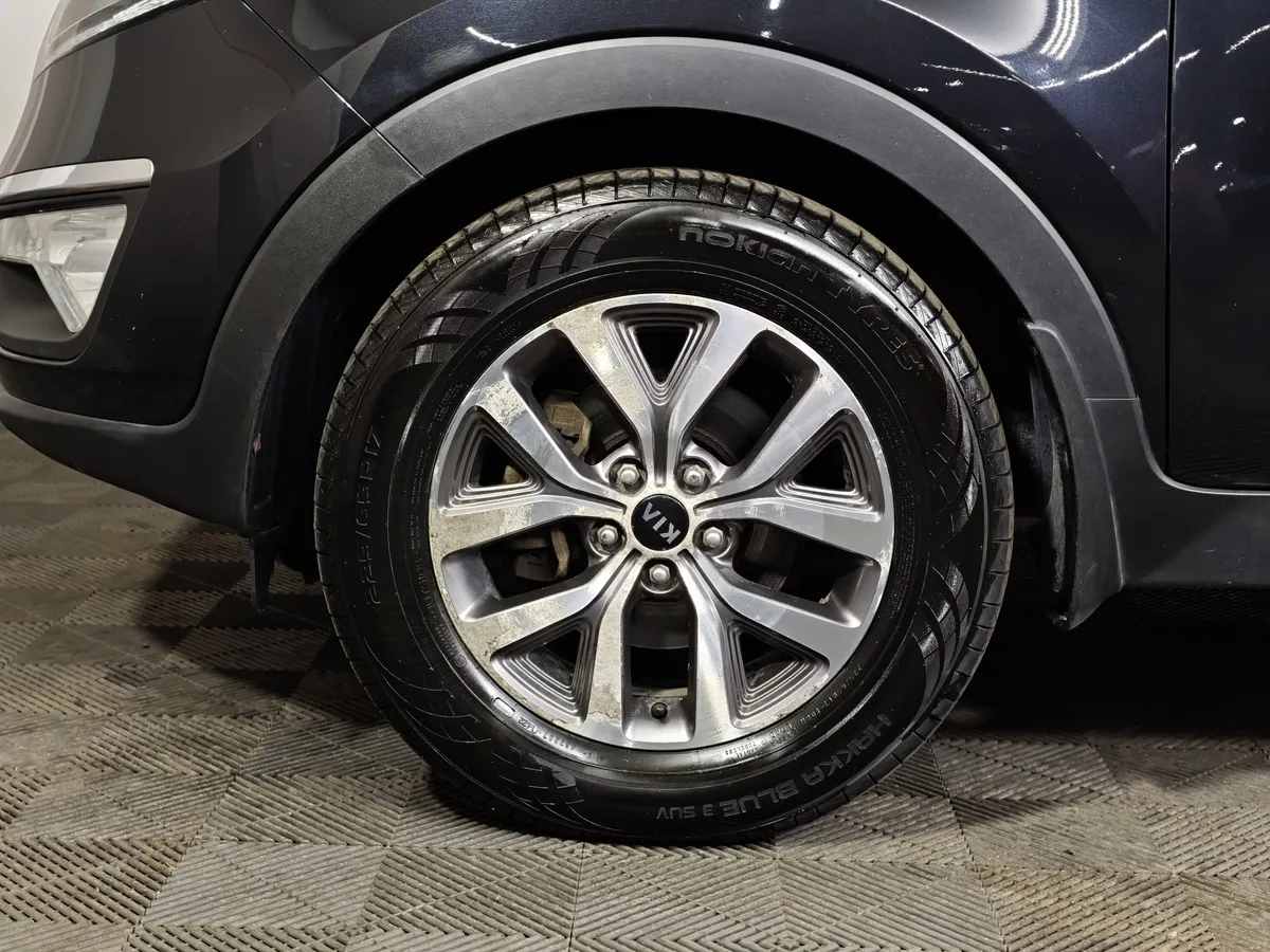 Kia Sportage 2.0 AT AWD (150 л.с.) Черный в АВИЛОН. Слайд №9