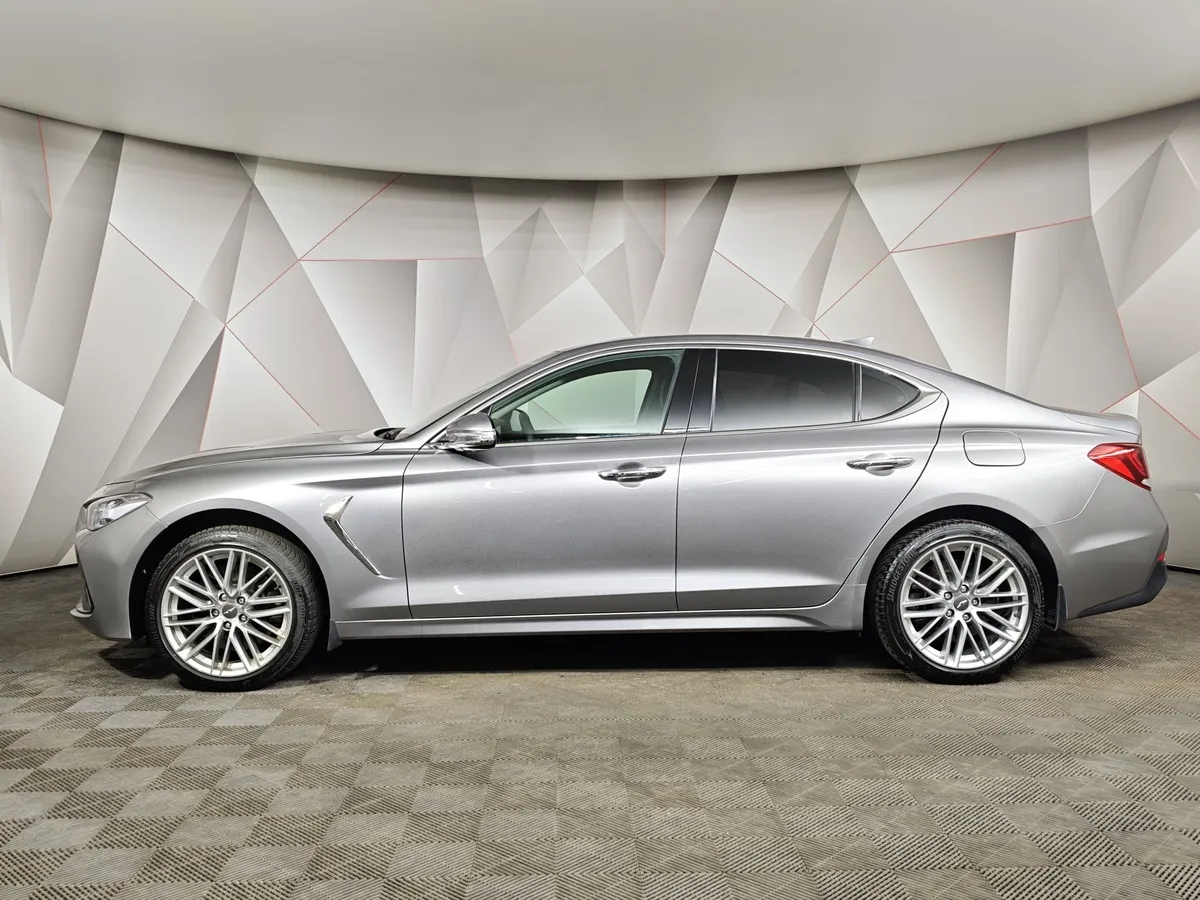 Genesis G70 2.0 T AT AWD (197 л.с.) Business Серебристый в АВИЛОН. Слайд №5