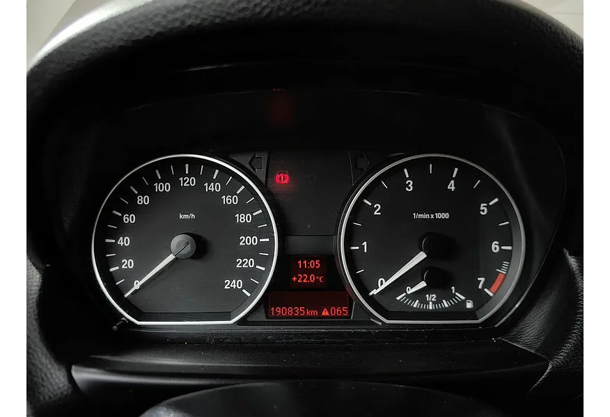 BMW 1 серия 118i AT (136 л.с.) Белый в АВИЛОН. Слайд №13