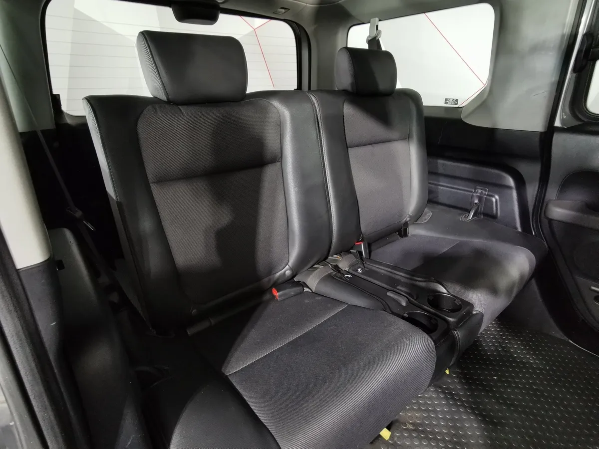 Honda Element 2.4 AT 4WD (160 л.с.) Серый в АВИЛОН. Слайд №14