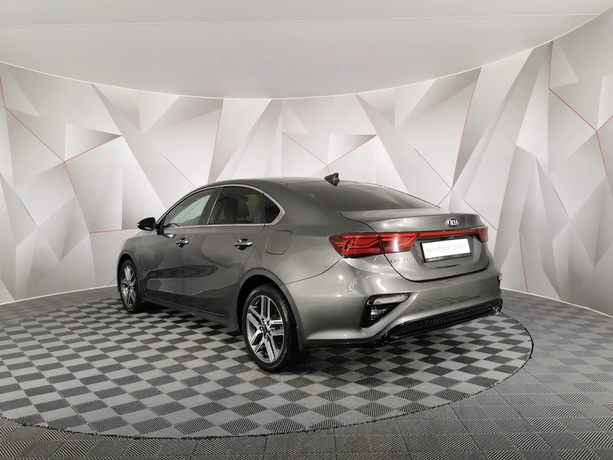 Kia Cerato 2.0 MPI AT (150 л.с.) Premium Plus Серый в АВИЛОН. Слайд №4