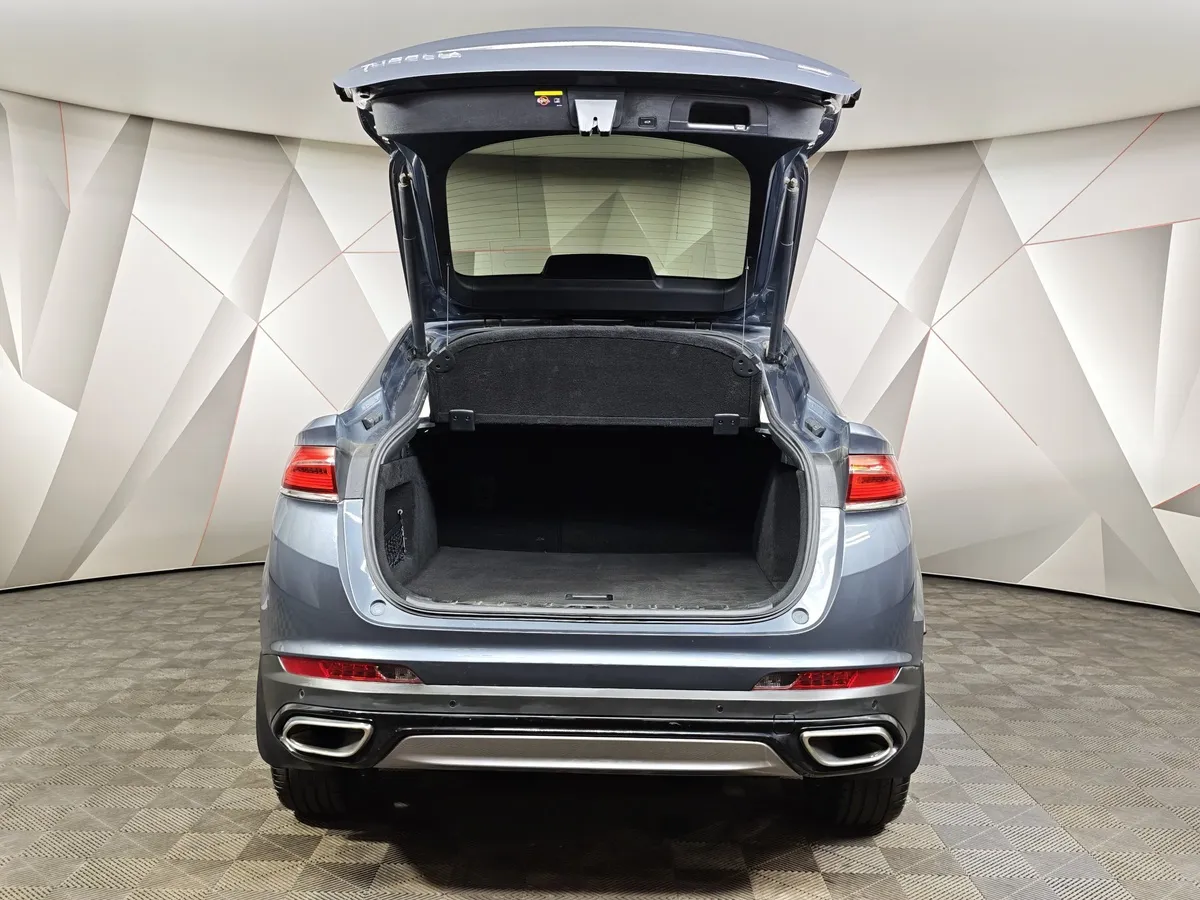 Geely Tugella 2.0 AT AWD (238 л.с.) Flagship Серый в АВИЛОН. Слайд №11