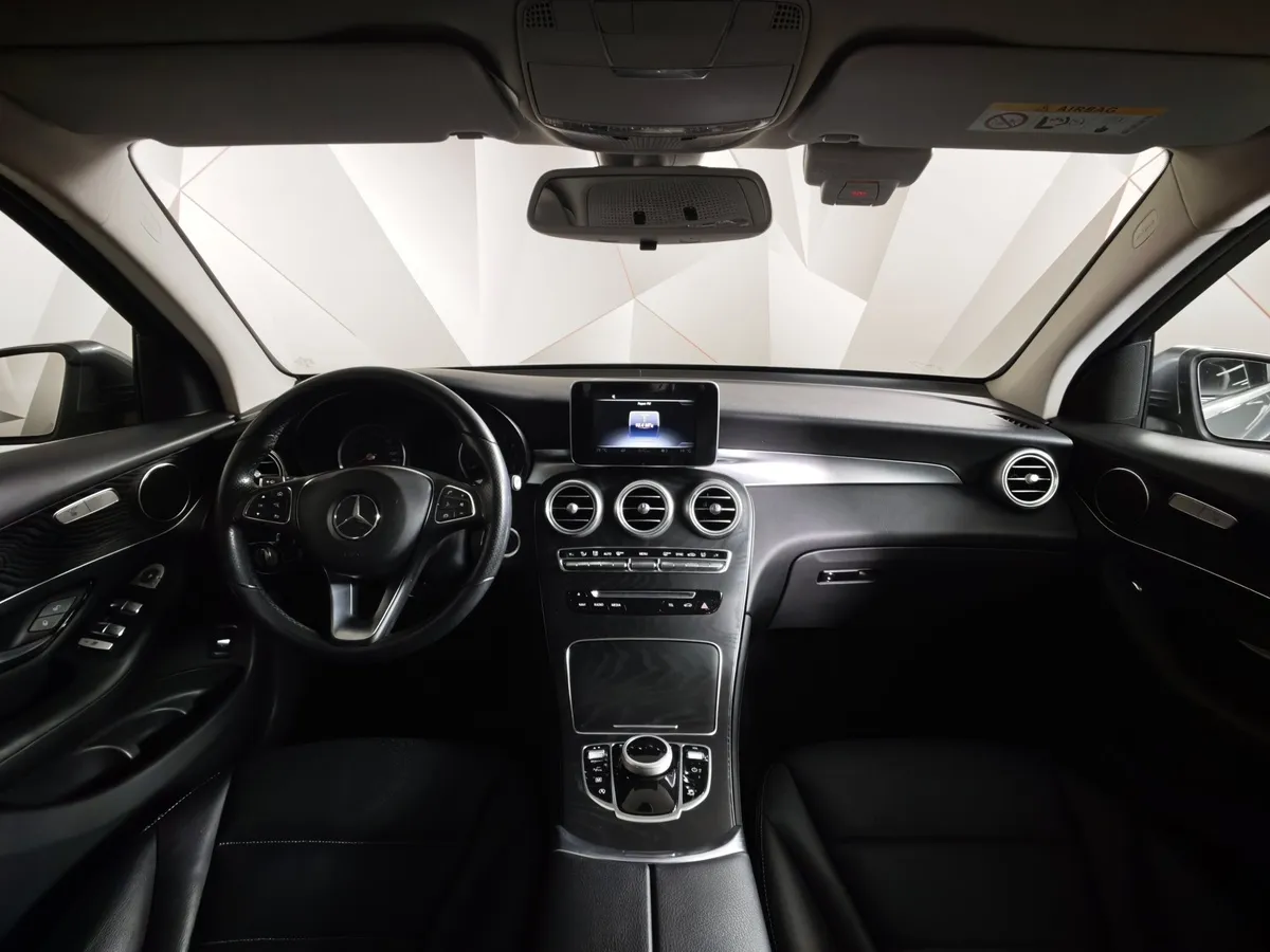 Mercedes-Benz GLC 250 9G-TRONIC 4MATIC (211 л.с.) Особая серия Серый в АВИЛОН. Слайд №14