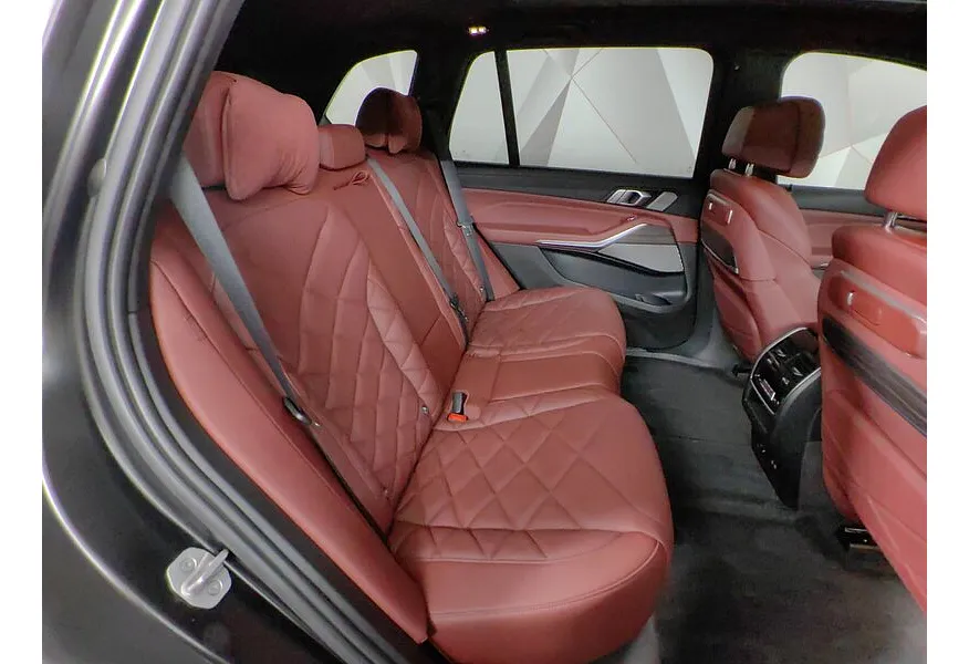 BMW X5 XDrive40i Steptronic (381 л.с.) Черный в АВИЛОН. Слайд №14 BMW X5 XDrive40i Steptronic (381 л.с.) Черный в АВИЛОН. Слайд №14