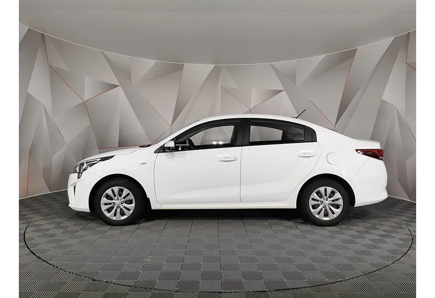 Kia Rio 1.6 AT (123 л.с.) Comfort Белый в АВИЛОН. Слайд №5