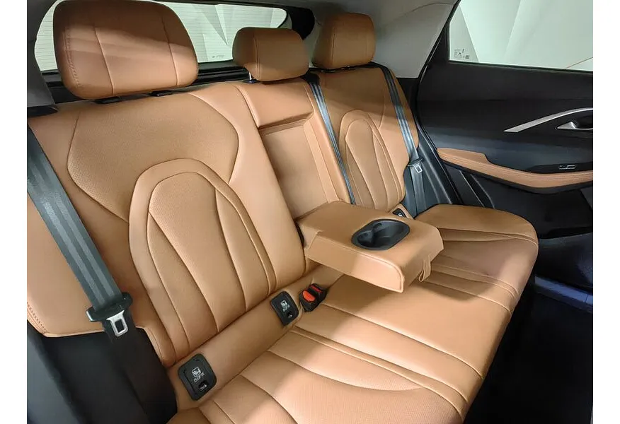 Omoda C5 1.5T CVT (147 л.с.) Lifestyle Зеленый в АВИЛОН. Слайд №17