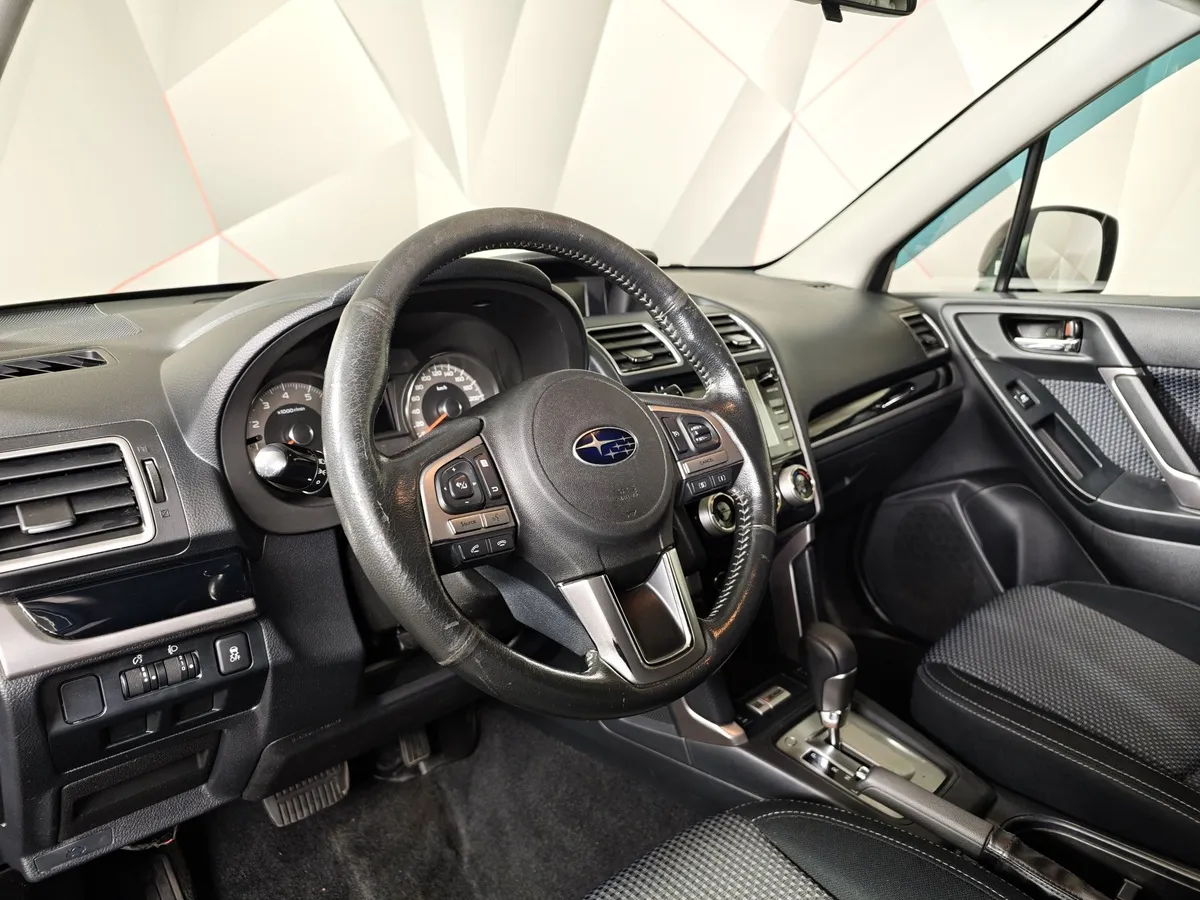 Subaru Forester 2.0i Lineartronic AWD (150 л.с.) Черный в АВИЛОН. Слайд №18