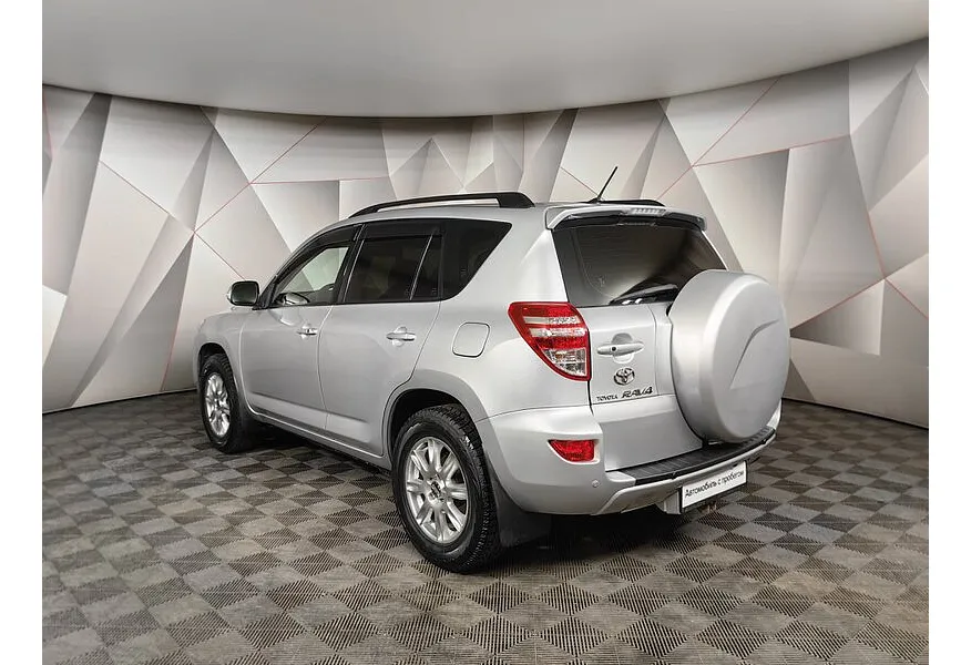Toyota RAV4 2.0 CVT (158 л.с.) Серебристый в АВИЛОН. Слайд №4