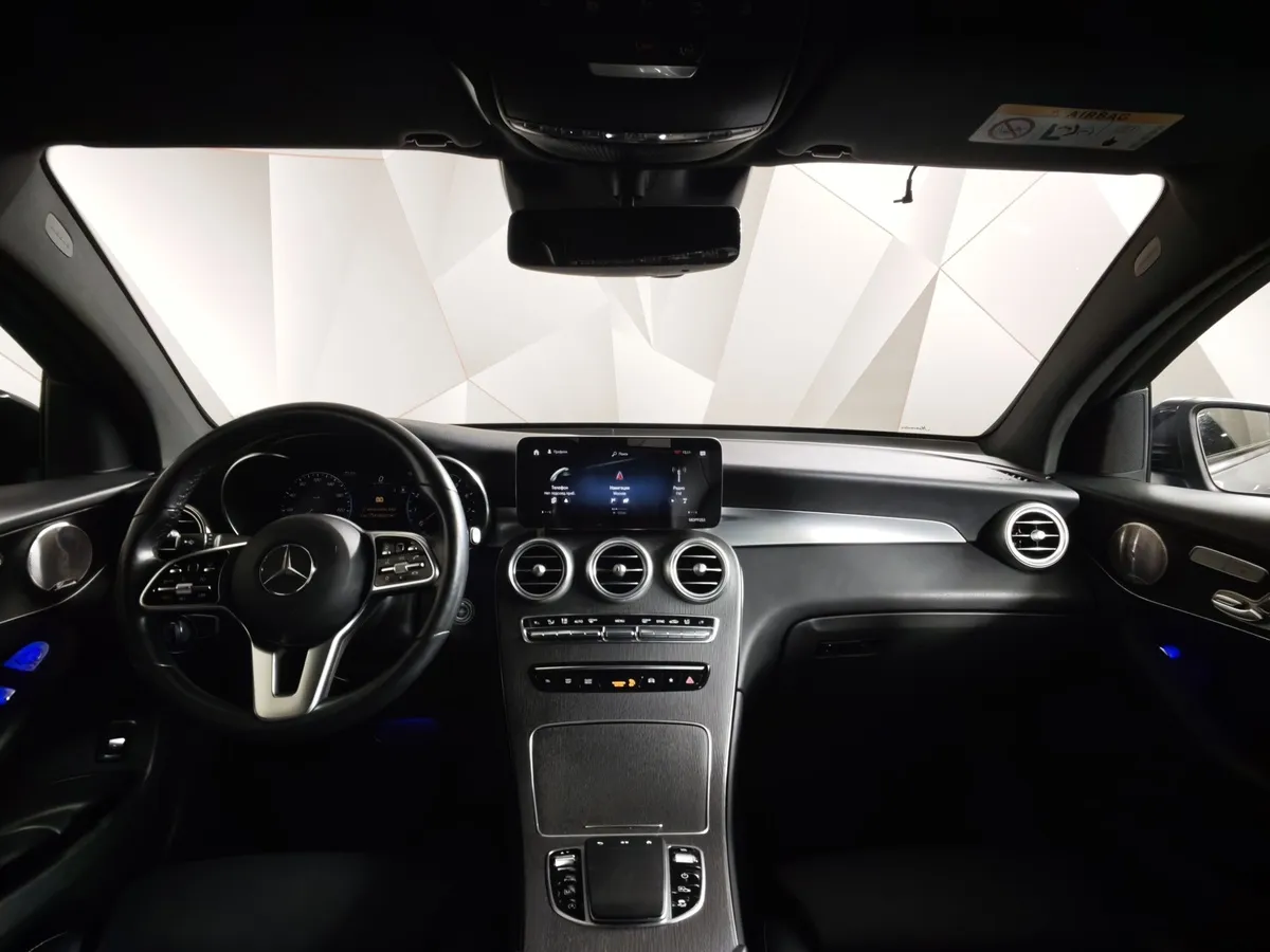 Mercedes-Benz GLC Купе 300 9G-TRONIC 4MATIC (245 л.с.) Sport Серый в АВИЛОН. Слайд №14