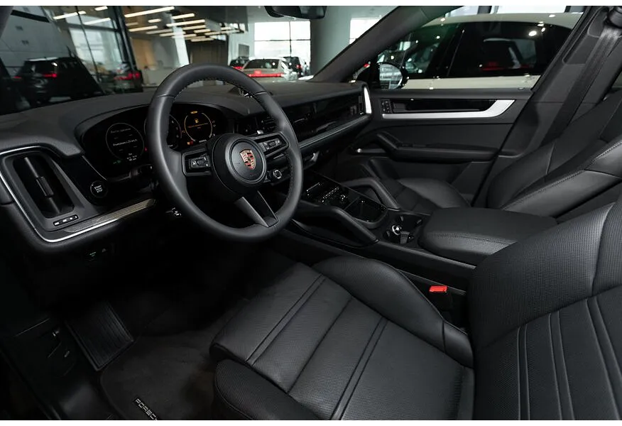 Porsche Cayenne Coupe 3.0 Tiptronic AWD (340 л.с.) Черный в АВИЛОН. Слайд №6