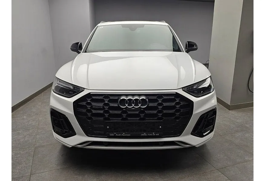 Audi Q5 L 2.0 TFSI S tronic quattro (245 л.с.) Luxury Dynamic Белый в АВИЛОН. Слайд №3