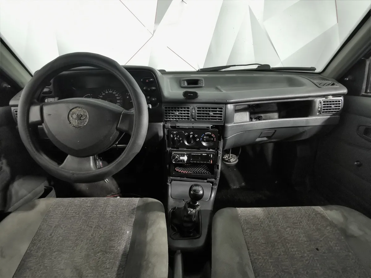 Daewoo Nexia 1.5 MT (80 л.с.) Синий в АВИЛОН. Слайд №11
