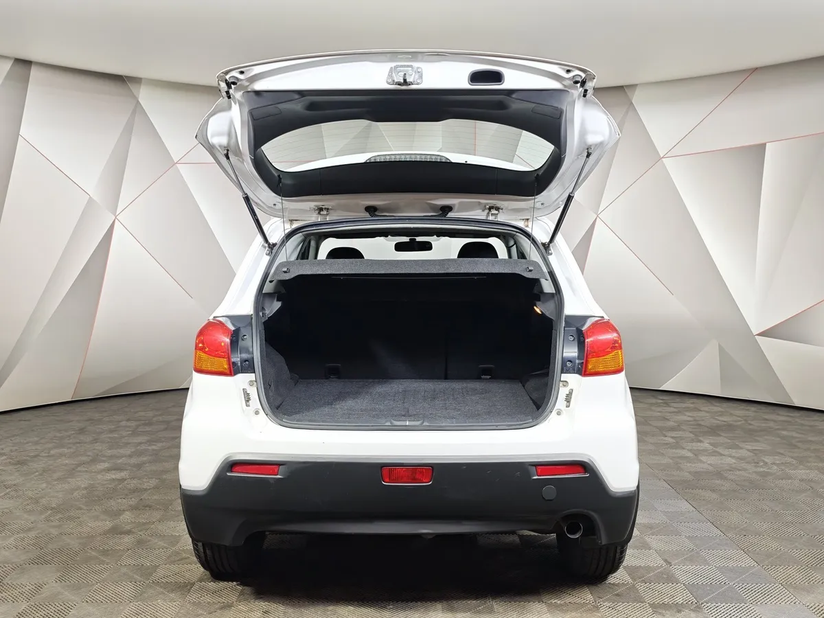Mitsubishi ASX 1.8 CVT 2WD (140 л.с.) Белый в АВИЛОН. Слайд №11