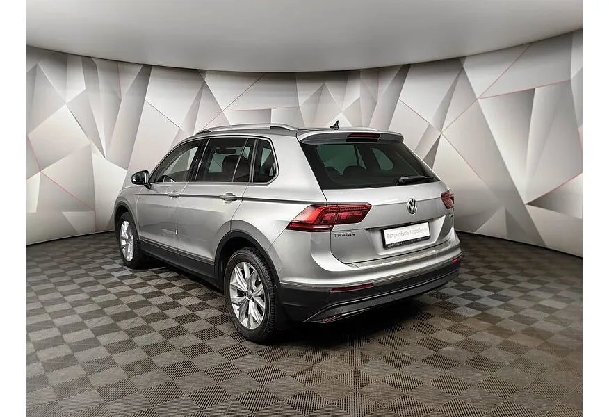 АВИЛОН - Volkswagen Tiguan 2.0 TSI 4Motion DSG (220 л.с.) Highline Серебристый - slide 6