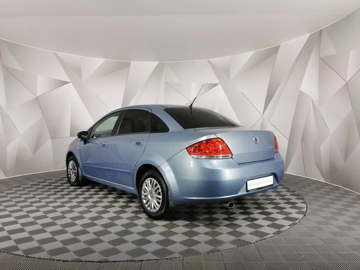 Fiat Linea 1.4 MT (120 л.с.) Голубой в АВИЛОН. Слайд №4