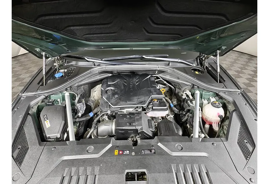 Genesis GV70 2.5T-GDI 8AT 4WD (249 л.с.) Advance + Smart Sense Зеленый в АВИЛОН. Слайд №11