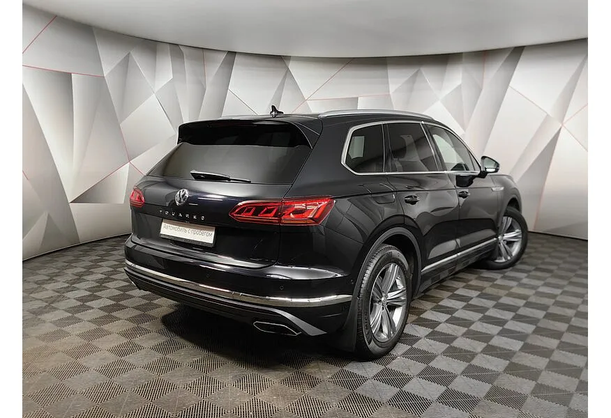 АВИЛОН - Volkswagen Touareg 2.0 TSI Tiptronic 4Motion (249 л.с.) Exclusive Черный - slide 7